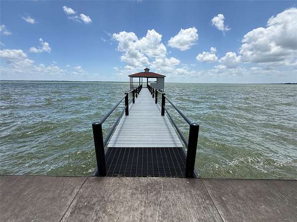 0.79 Acres of Residential Land for Sale in Corsicana, Texas