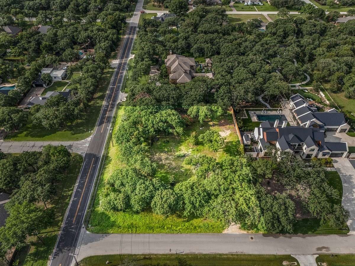 1 Acre of Residential Land for Sale in Keller, Texas