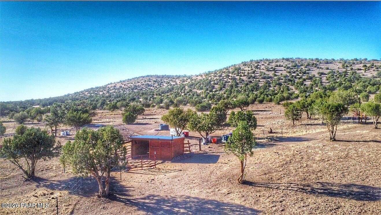 44.7 Acres of Recreational Land for Sale in Seligman, Arizona