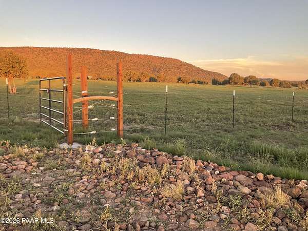 44.7 Acres of Recreational Land for Sale in Seligman, Arizona
