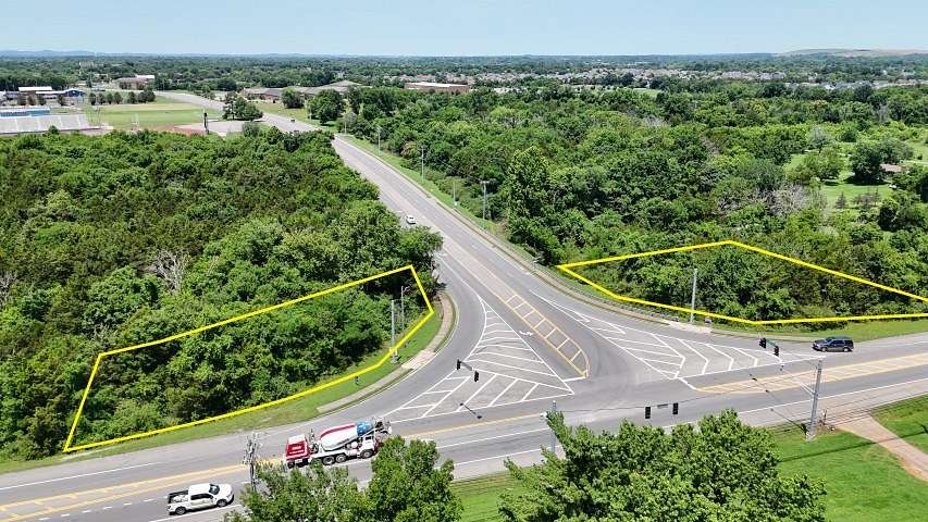 1.2 Acres of Residential Land for Auction in Murfreesboro, Tennessee