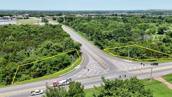 1.2 Acres of Residential Land for Auction in Murfreesboro, Tennessee