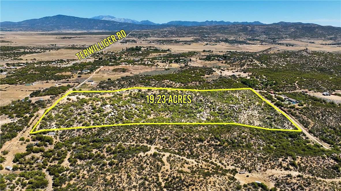 19.2 Acres of Land for Sale in Anza, California