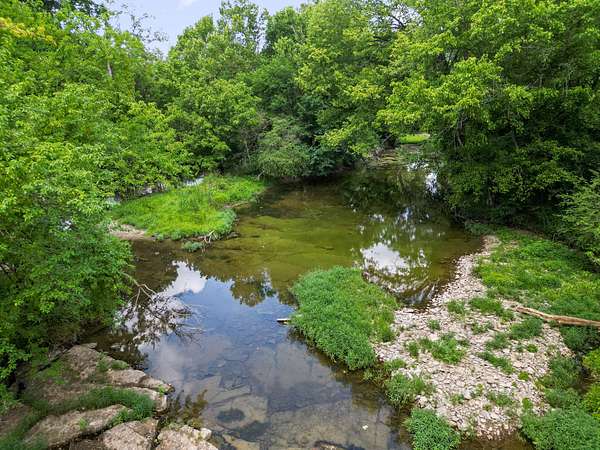 24.3 Acres of Recreational Land for Auction in Gordonsville, Tennessee