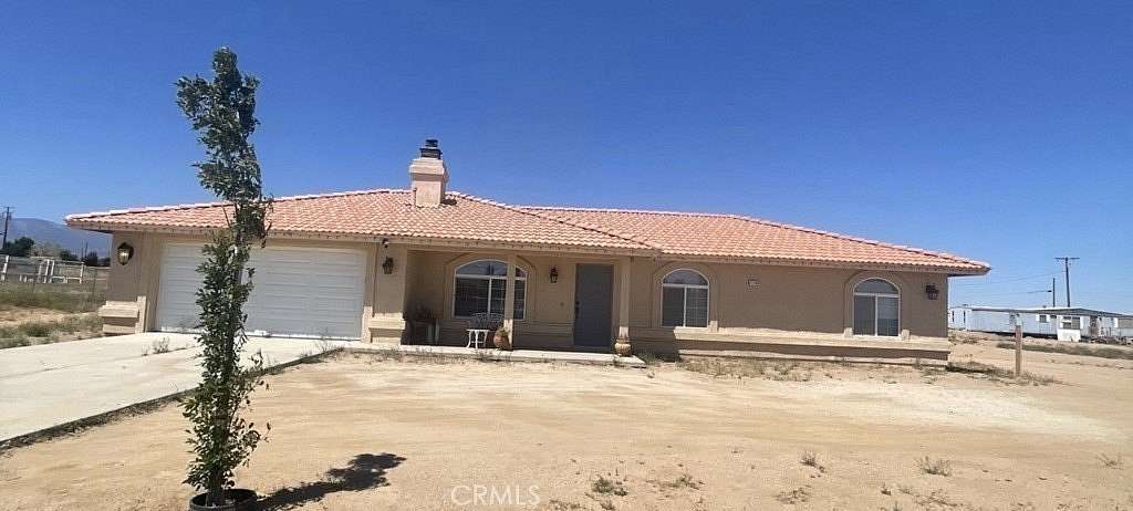 2.25 Acres of Land with Home for Lease in Victorville, California