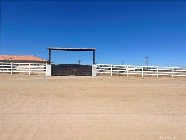 2.25 Acres of Land with Home for Lease in Victorville, California