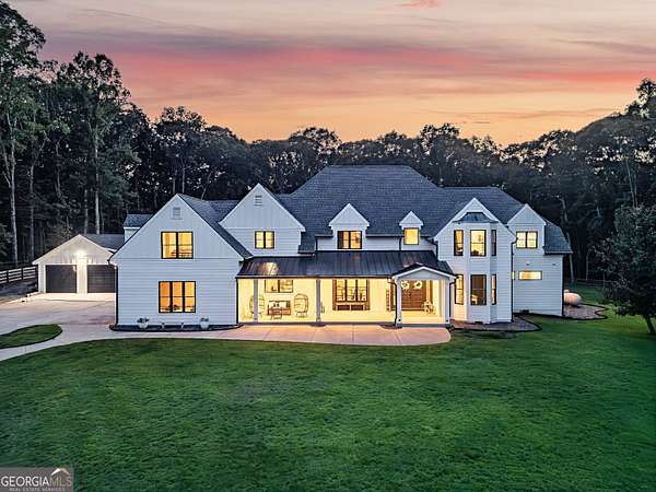 5 Acres of Land with Home for Sale in Senoia, Georgia