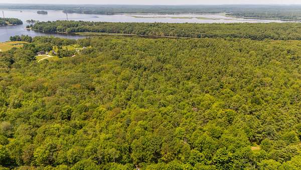 2 Acres of Residential Land for Sale in Woolwich, Maine