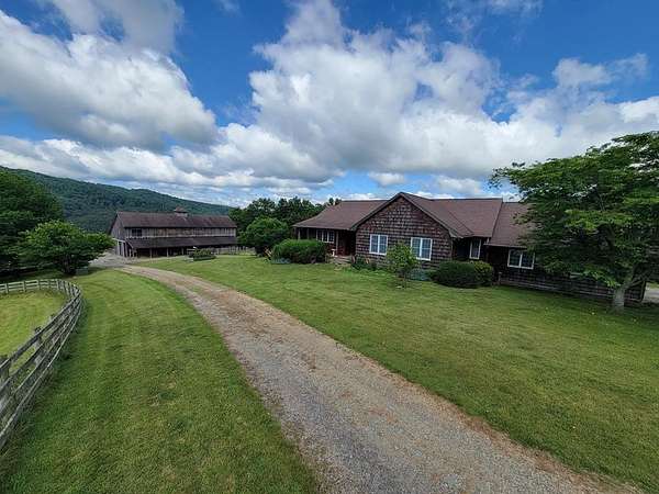 34.8 Acres of Land with Home for Sale in Mouth of Wilson, Virginia