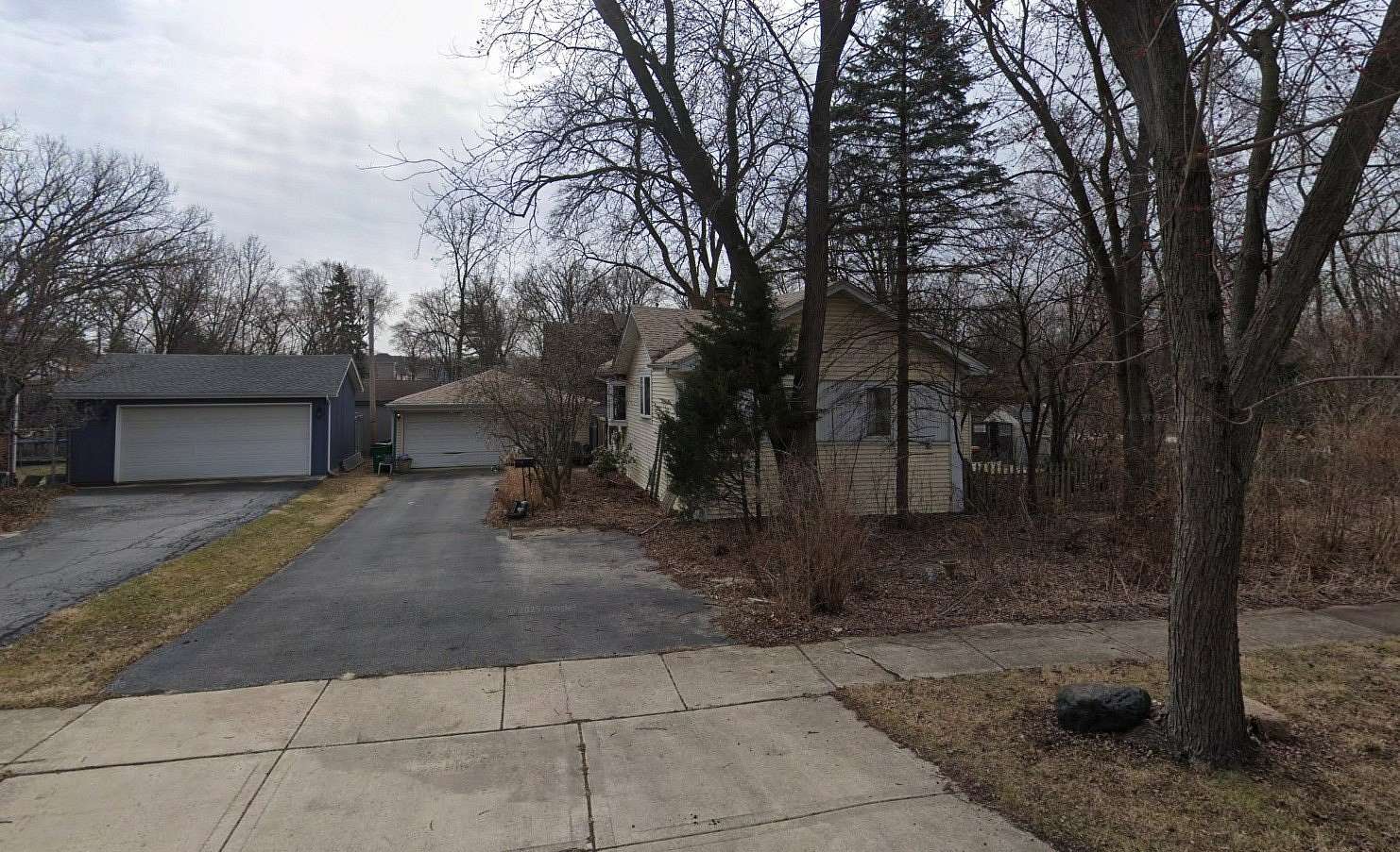 0.25 Acres of Residential Land for Sale in Lombard, Illinois
