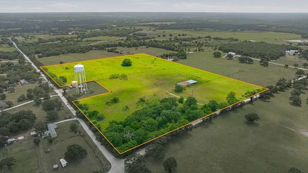 25.8 Acres of Agricultural & Residential Land for Sale in Covington, Texas