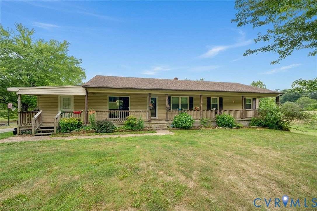 4 Acres of Land with Home for Sale in Rice, Virginia