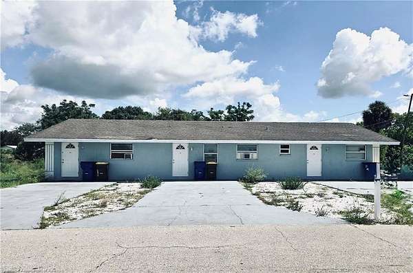 1.74 Acres of Land with Home for Sale in Avon Park, Florida