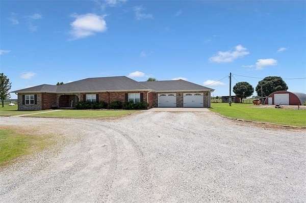 14.7 Acres of Land with Home for Sale in Afton, Oklahoma