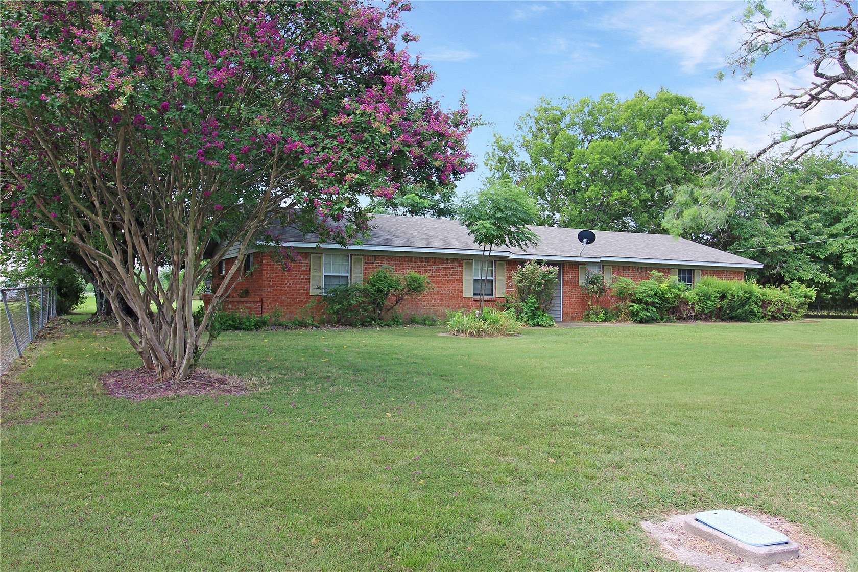 4.3 Acres of Land with Home for Sale in Scurry, Texas