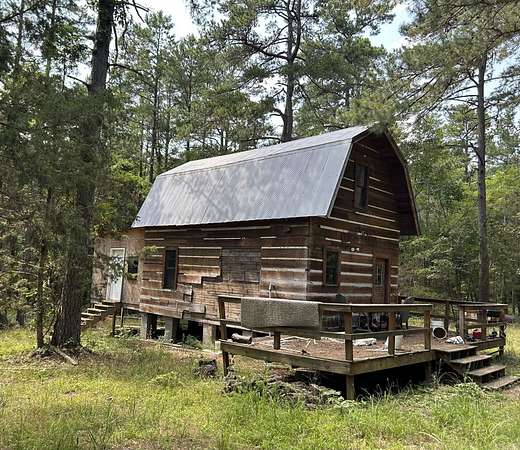 20 Acres of Recreational Land with Home for Sale in Shirley, Arkansas