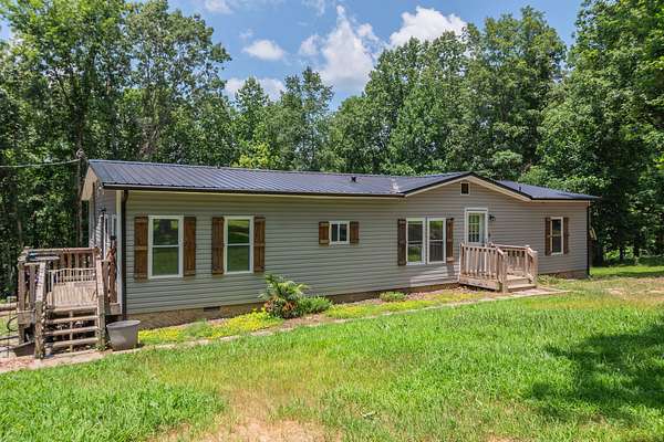 2.5 Acres of Land with Home for Sale in Kingston Springs, Tennessee