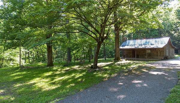 12.7 Acres of Land with Home for Sale in Dunlap, Tennessee