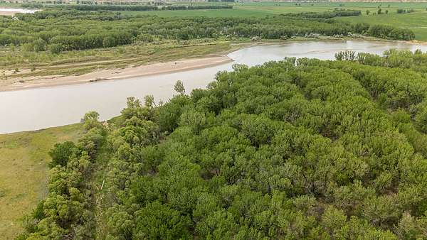572 Acres of Land for Sale in Miles City, Montana