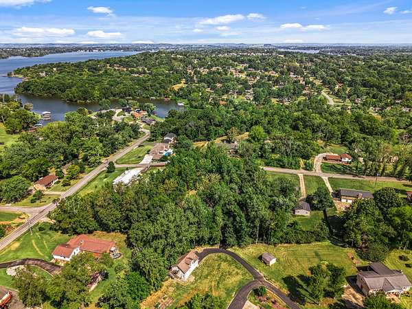 1 Acre of Residential Land for Sale in Mount Juliet, Tennessee