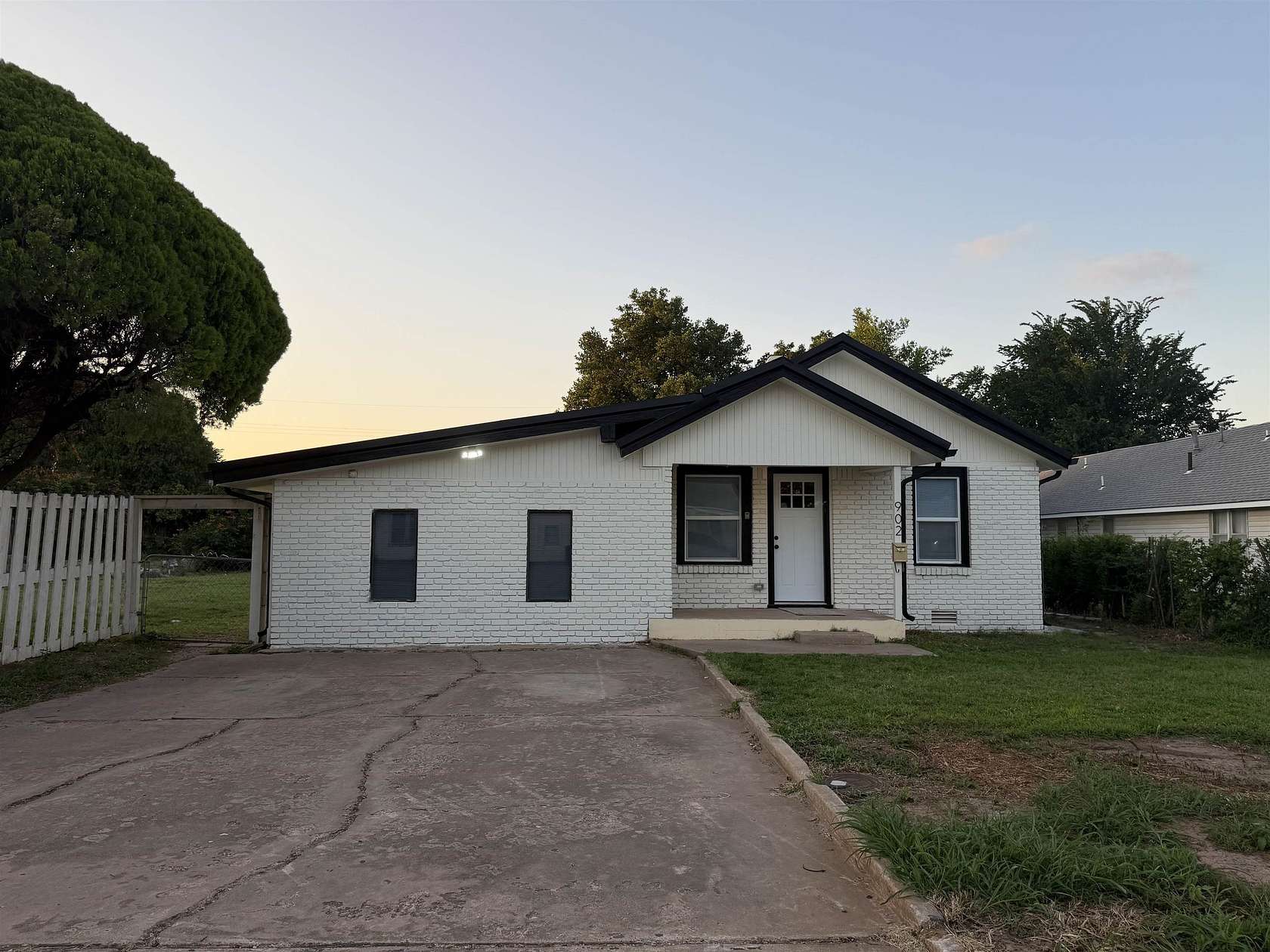 6 Acres of Land with Home for Sale in Enid, Oklahoma