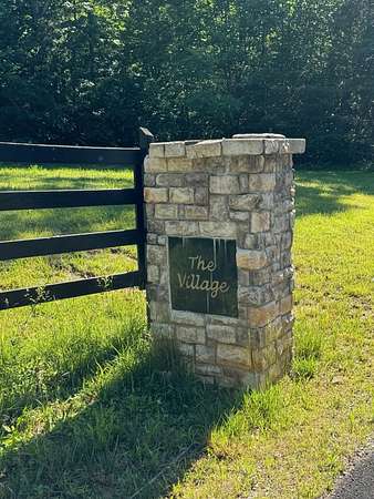 0.81 Acres of Residential Land for Sale in Russell Springs, Kentucky