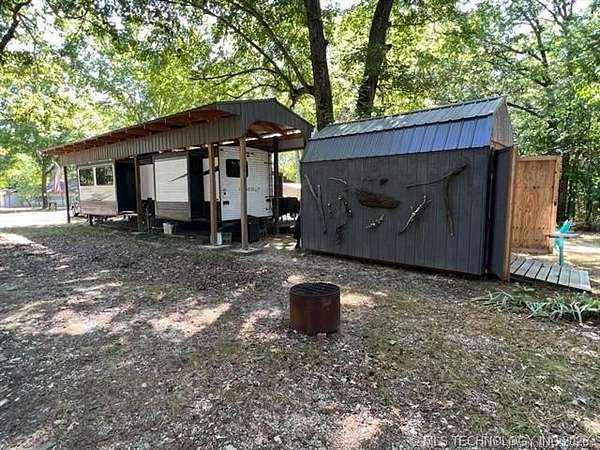 0.06 Acres of Land for Sale in Kansas, Oklahoma