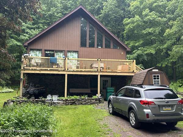 4.4 Acres of Land with Home for Sale in Union Dale, Pennsylvania