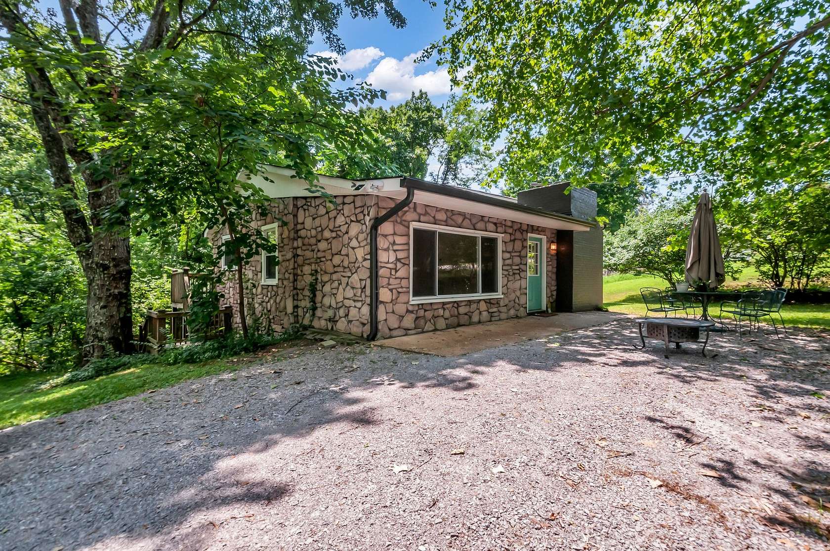 4.9 Acres of Land with Home for Sale in Pegram, Tennessee