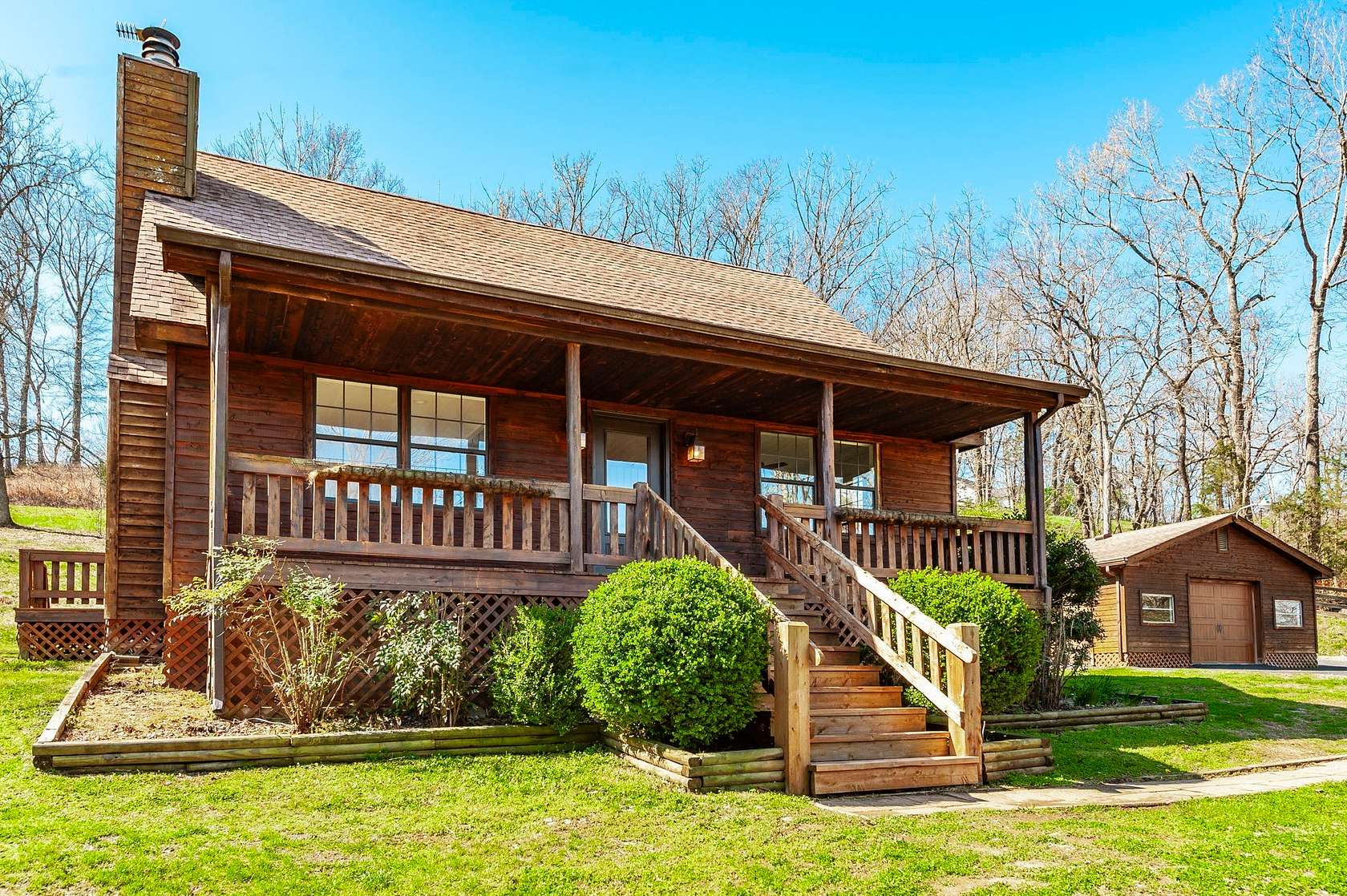 3.64 Acres of Land with Home for Sale in Cottontown, Tennessee