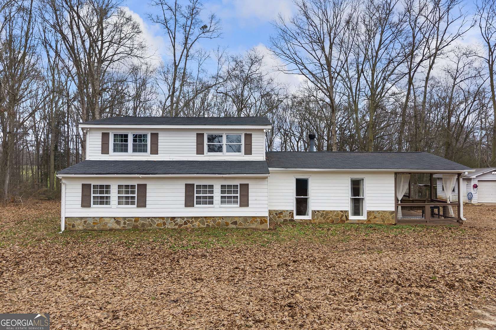 3.28 Acres of Land with Home for Sale in Hartwell, Georgia