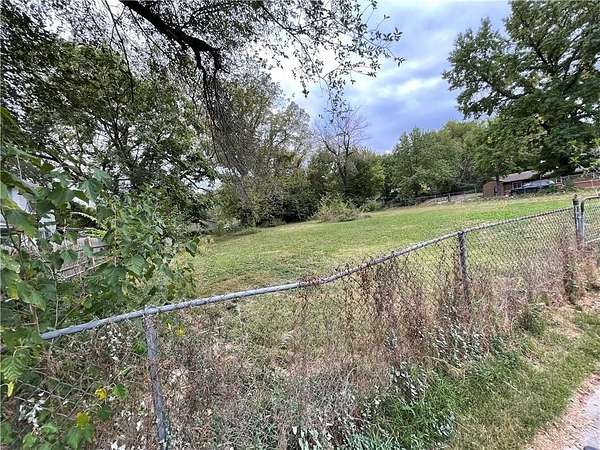 0.36 Acres of Residential Land for Sale in Kansas City, Missouri