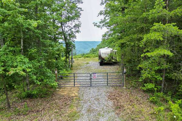 5.9 Acres of Residential Land for Sale in Wilder, Tennessee