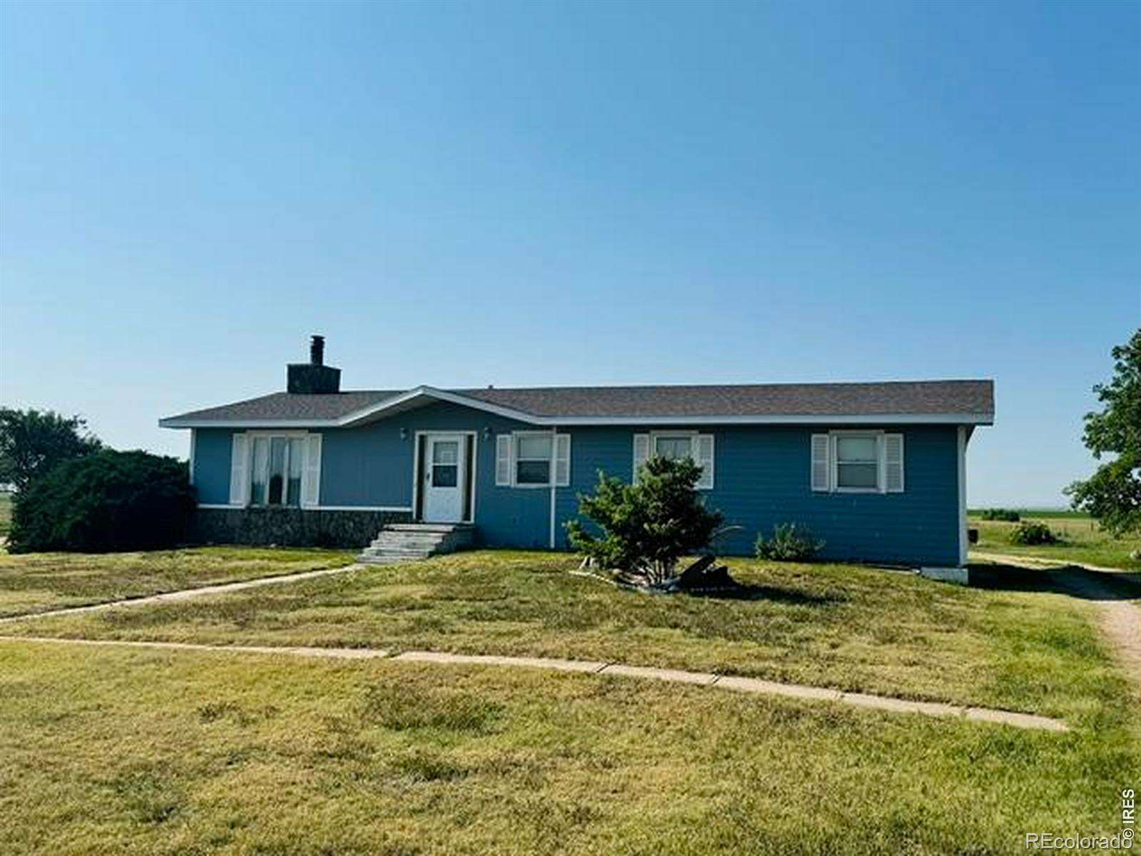 10 Acres of Land with Home for Sale in Holyoke, Colorado