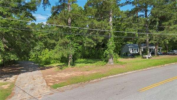 1.12 Acres of Residential Land for Sale in Milledgeville, Georgia