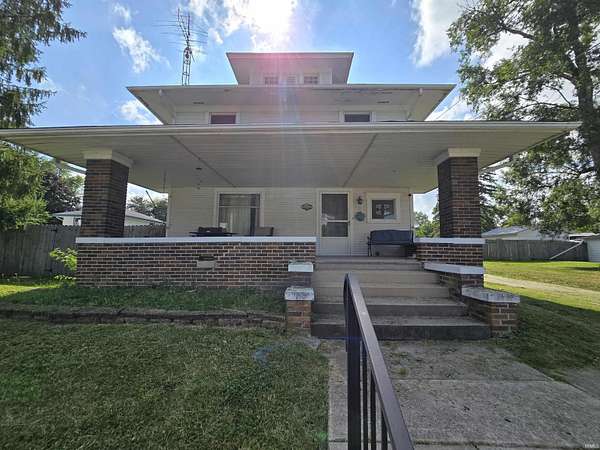 1.54 Acres of Land with Home for Sale in Farmland, Indiana
