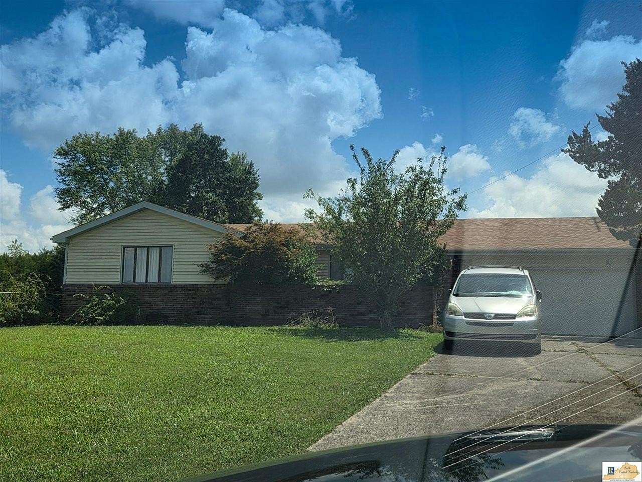 15.4 Acres of Land with Home for Sale in Bonnieville, Kentucky