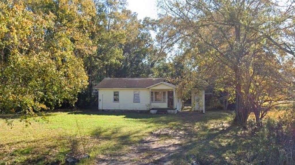 0.3 Acres of Commercial Land for Sale in Saraland, Alabama