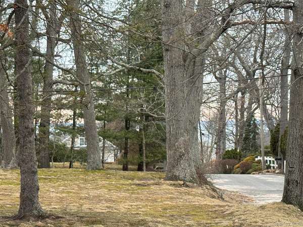 0.39 Acres of Land for Sale in Stony Brook, New York