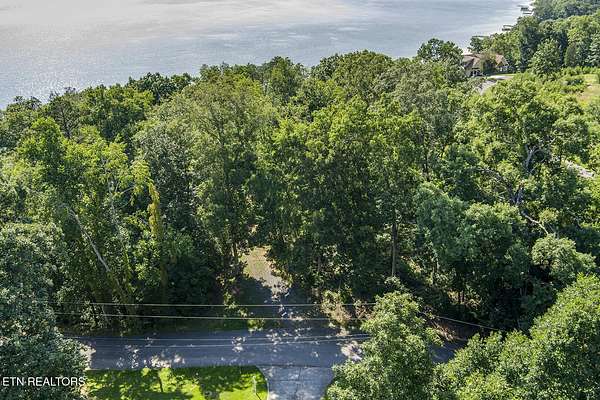1.7 Acres of Residential Land for Sale in White Pine, Tennessee
