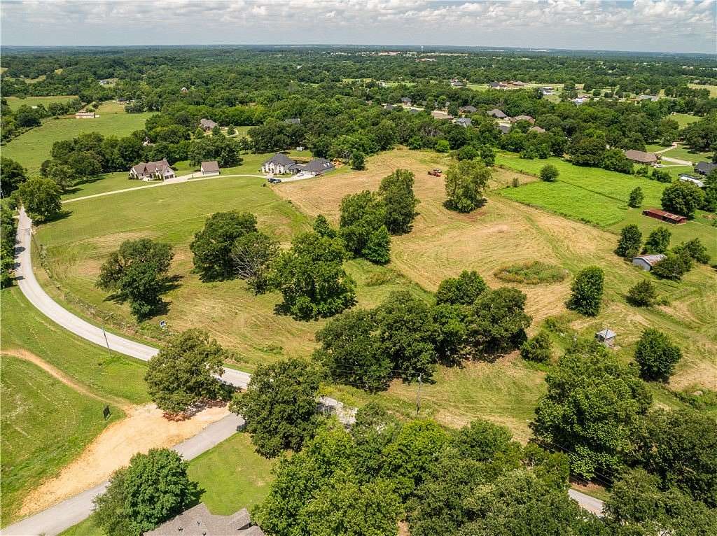 1 Acre of Land for Sale in Elm Springs, Arkansas