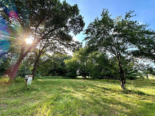 2.35 Acres of Residential Land for Sale in Eau Claire, Wisconsin