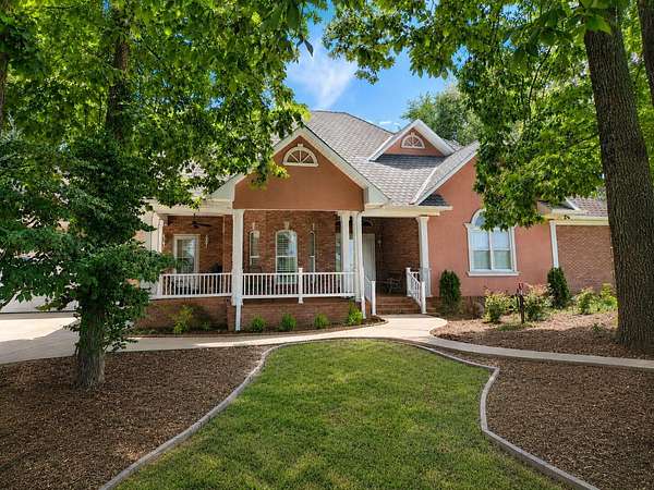 5 Acres of Improved Mixed-Use Land for Sale in Mayfield, Kentucky