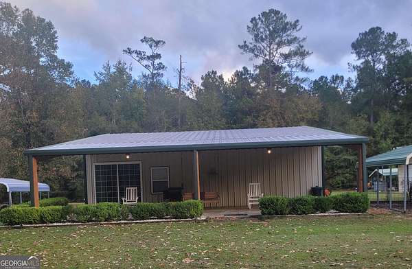 11.3 Acres of Land with Home for Sale in Dublin, Georgia