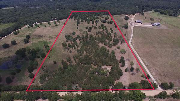 23.6 Acres of Agricultural & Residential Land for Sale in Scurry, Texas