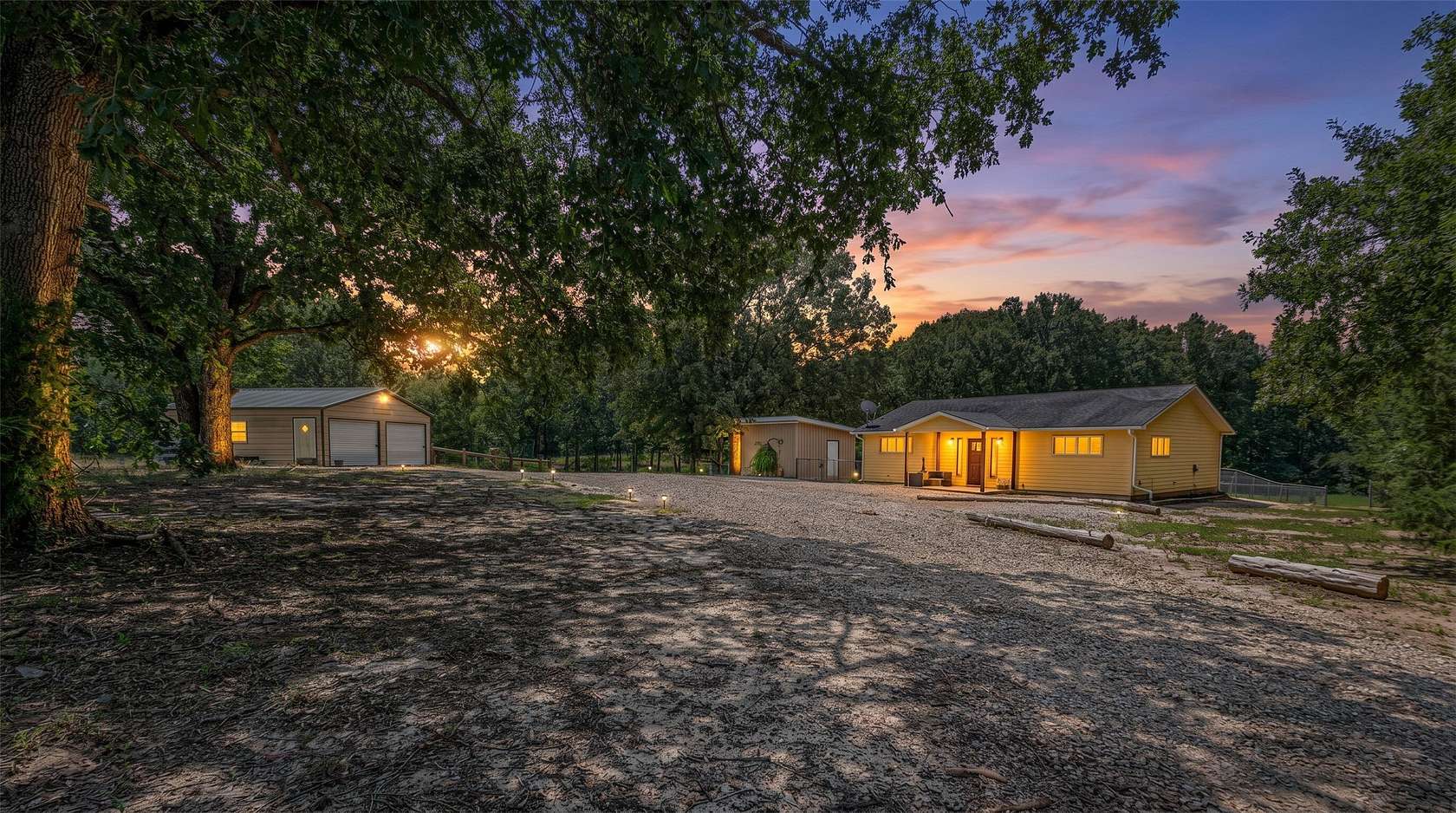 4 Acres of Land with Home for Sale in Alba, Texas