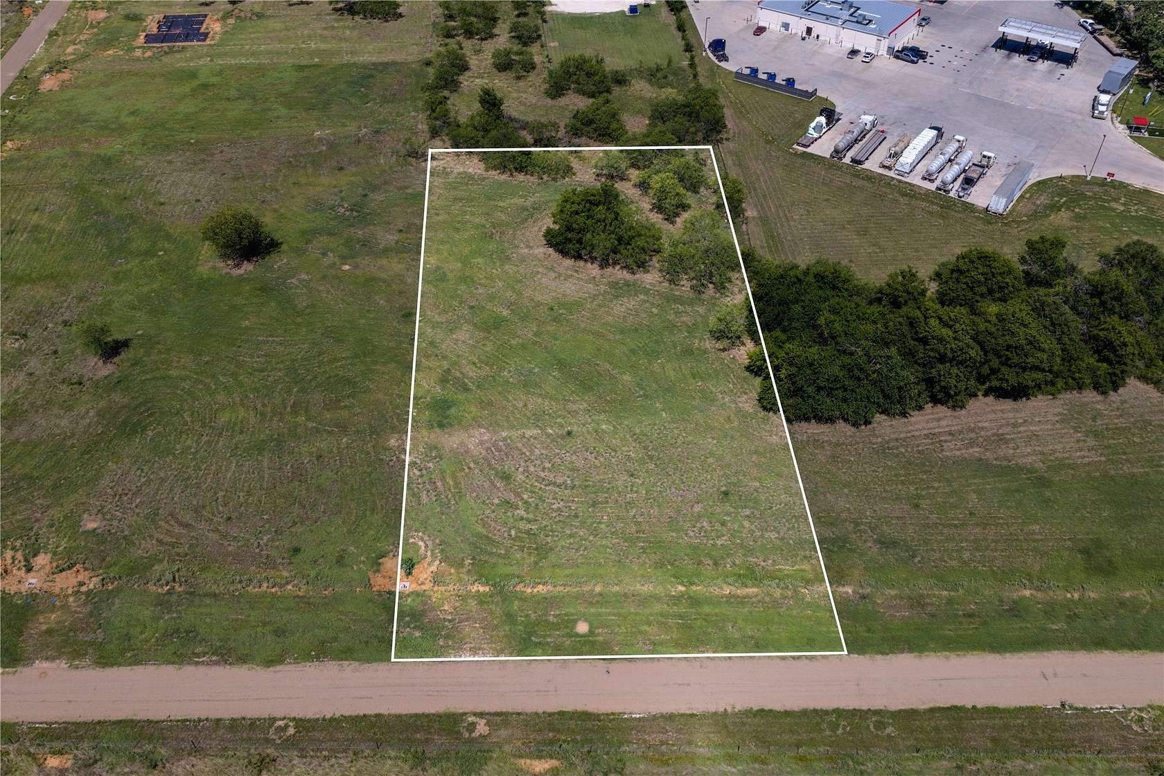 1.52 Acres of Residential Land for Sale in Whitney, Texas