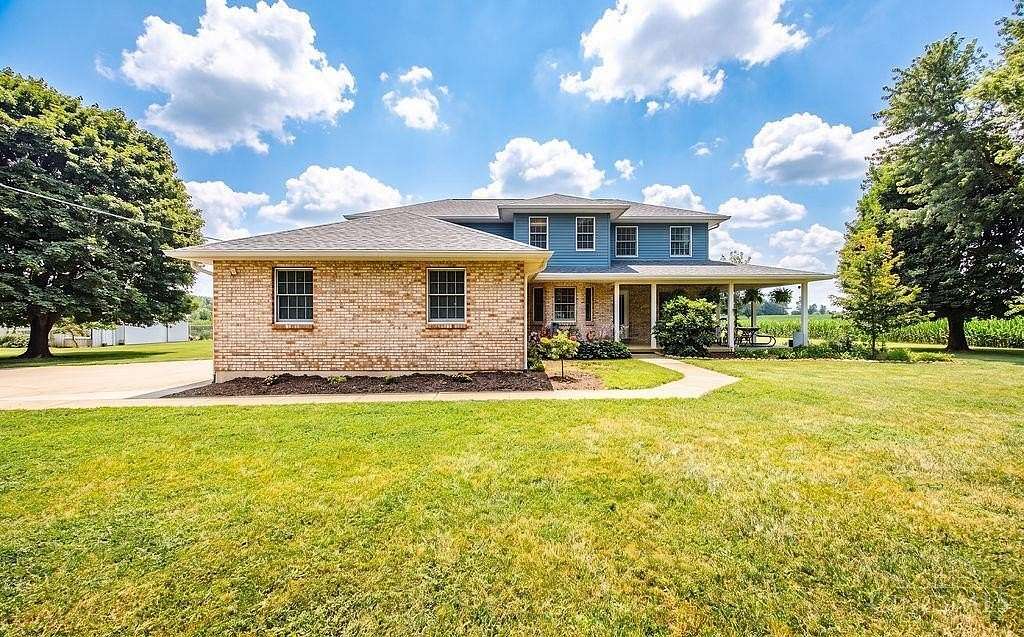 5 Acres of Land with Home for Sale in Oxford, Ohio