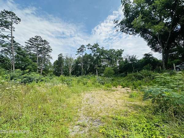 1 Acre of Residential Land for Sale in Morristown, Tennessee