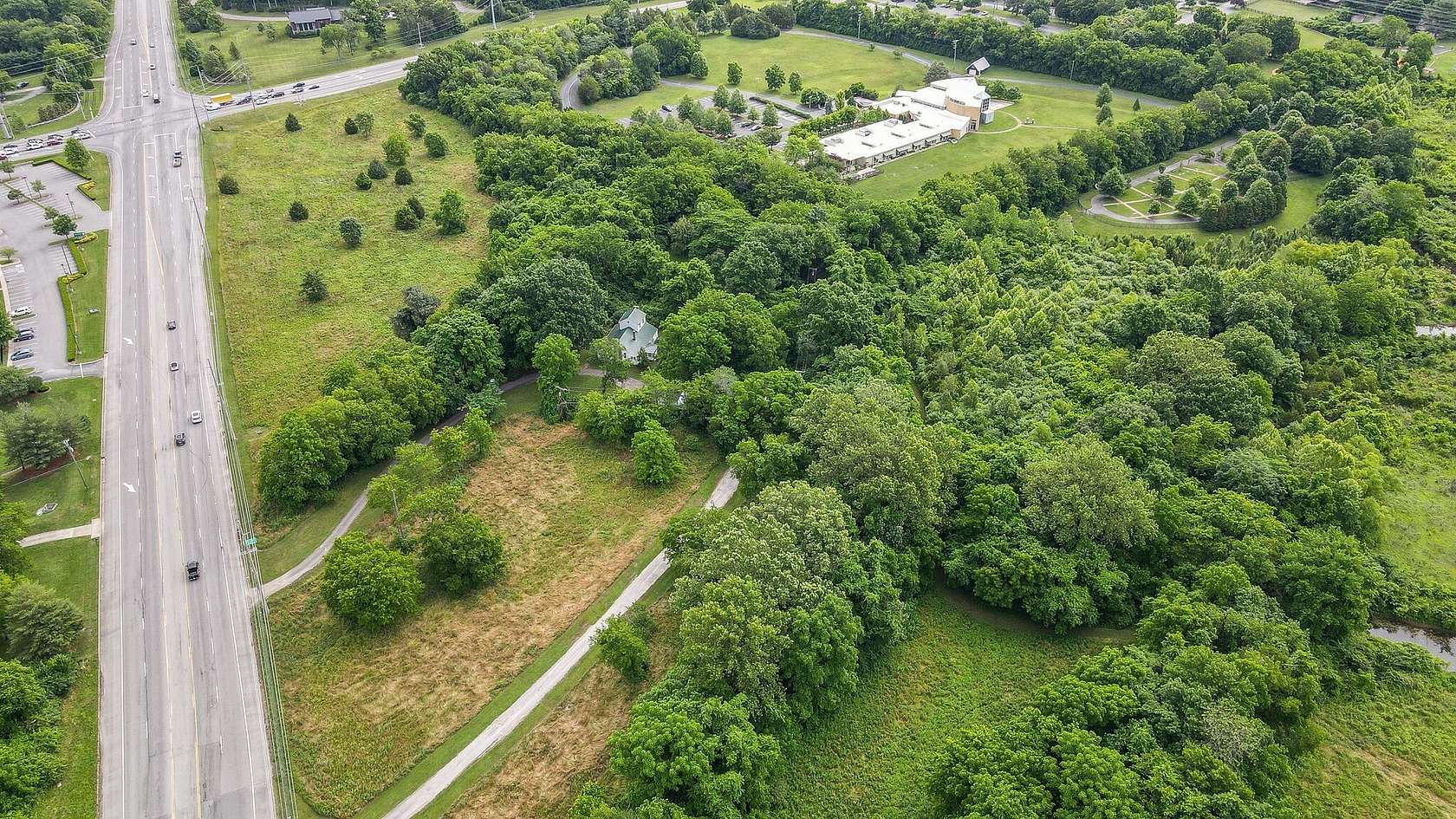 13.5 Acres of Land for Sale in Brentwood, Tennessee